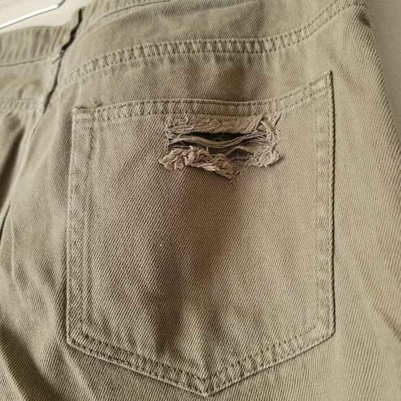 𝅺FOREVER 21 Distressed Straight Jeans for Men in Brown Size 34 - Picture 7 of 9